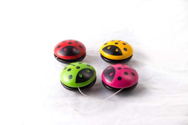 Y21 YOYO COCCINELLE ROUGE  5.6 cm